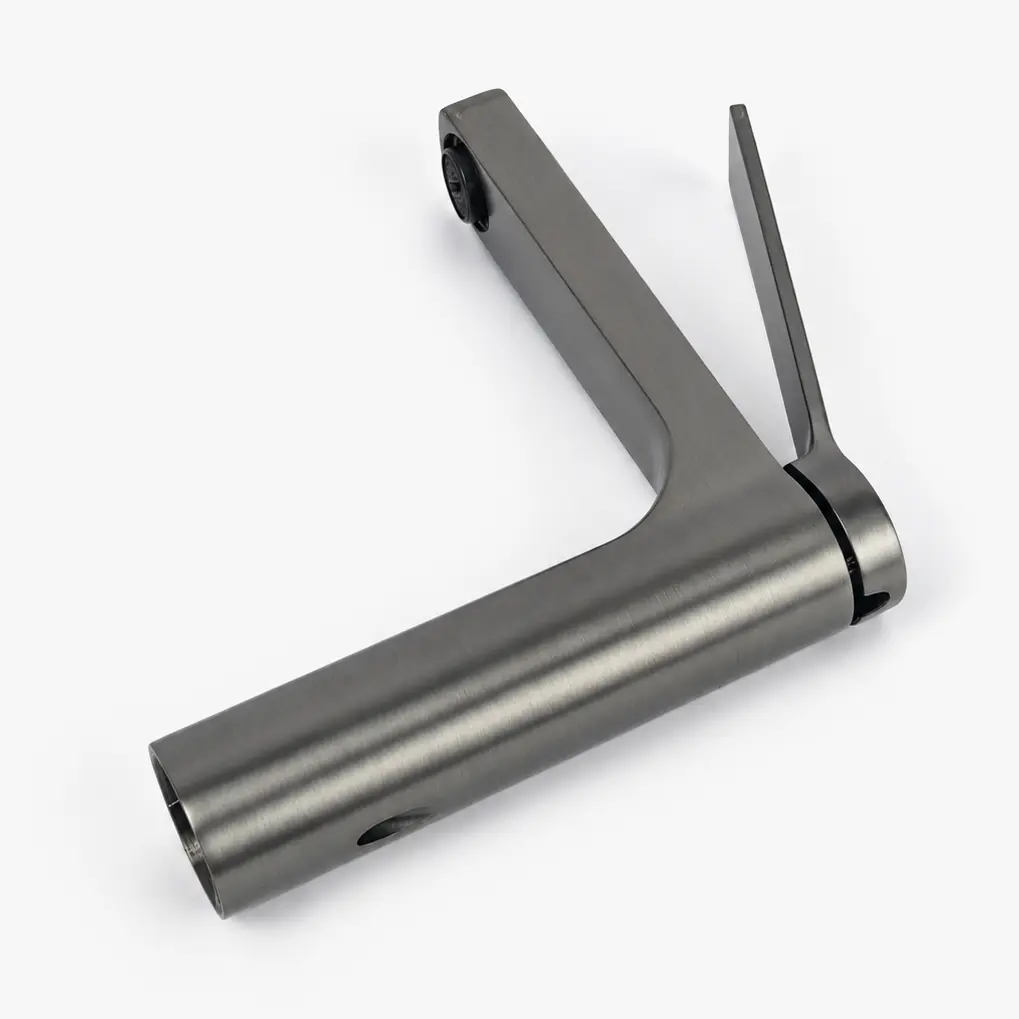 RGG-36105GM_Grifería Baja Monomando Lavamanos Pura Gun Metal_03.webp