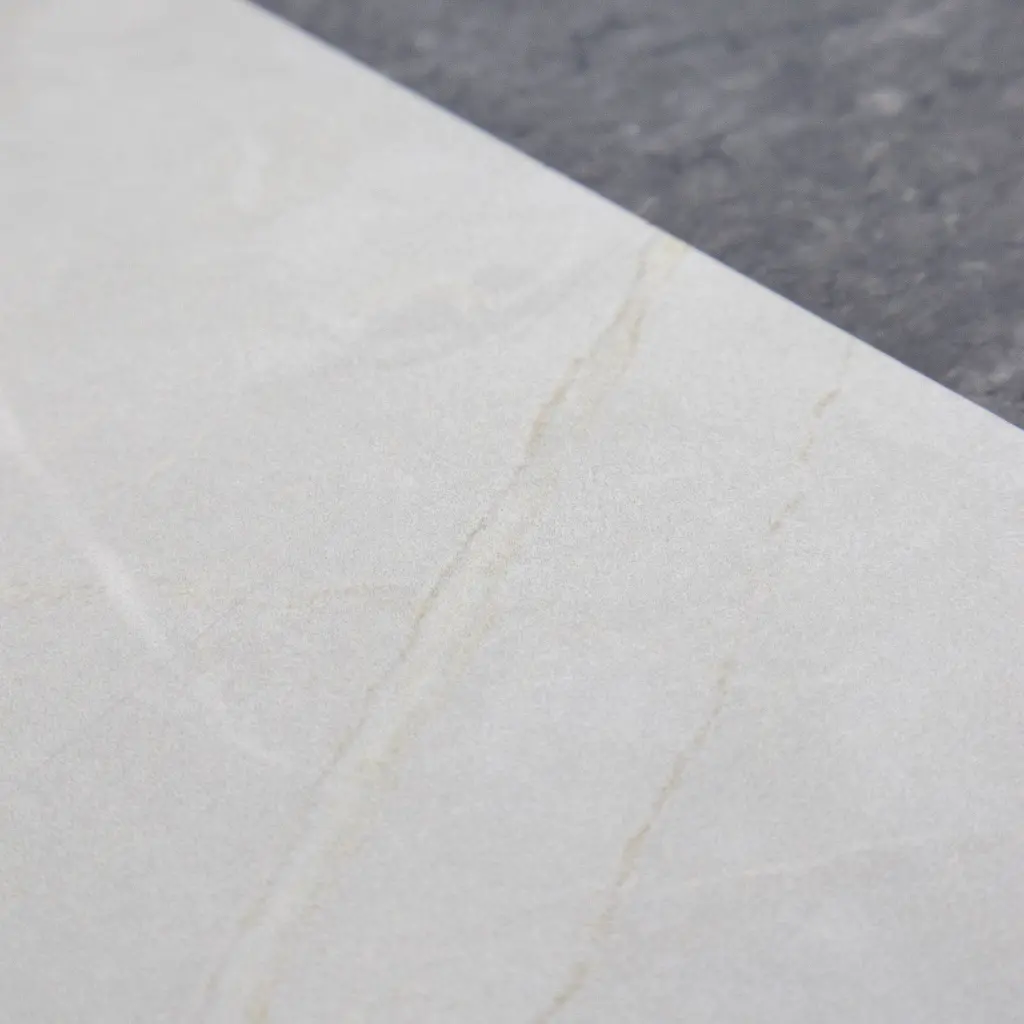 Cerámica 60x60 cm Itapeva Plus Brillante 2.5 m2-003.webp