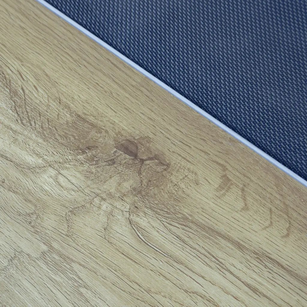 Piso Vinílico SPC 182x1220x5.5 mm Pecan Uniclic 1.776 m2-002.webp